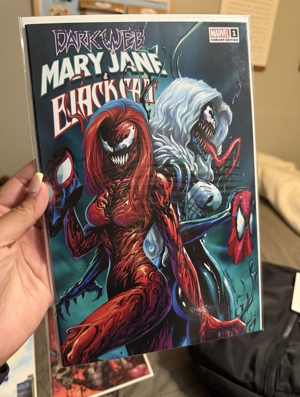 Marvel Dark Web: Mary Jane & Black Cat #1 Modern Age Variant Edition Cover
